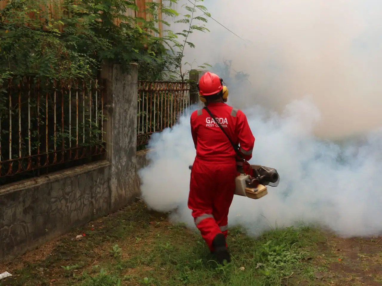 Fast Action Pest Control Pros serving Palm Bay, Florida